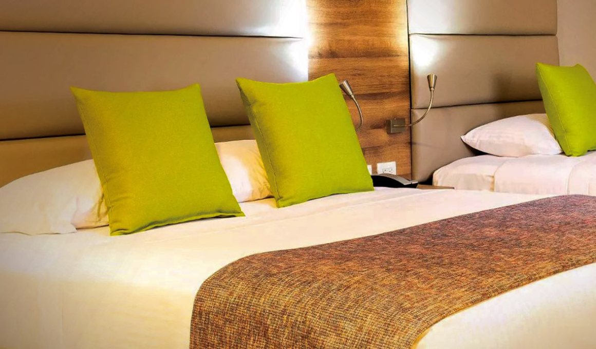 Ayenda Rooms has often been compared to OYO Rooms.