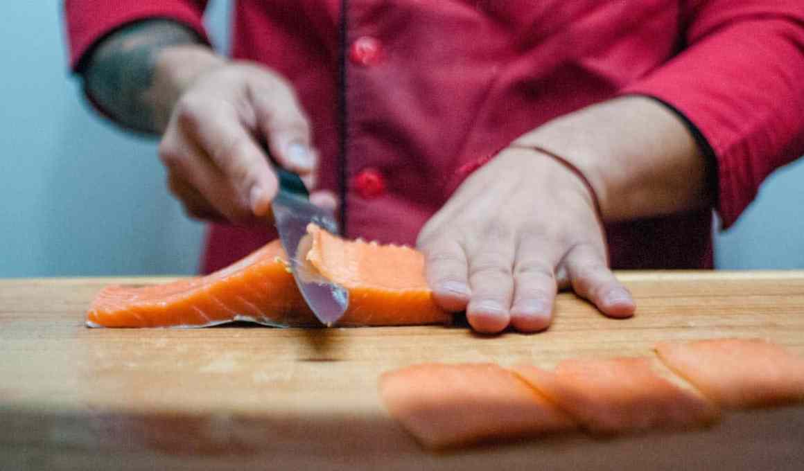 bloqs4 and telsur collaborate to introduce blockchain technology to chilean salmon industry