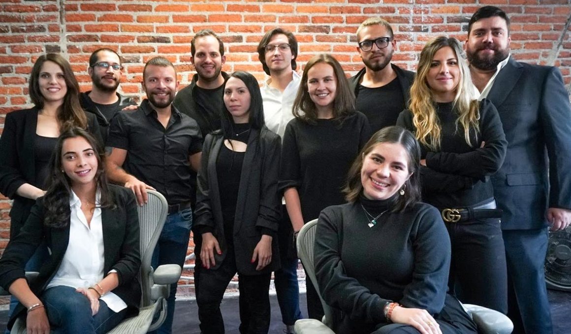 “don’t go to university,” collective academy wants contxto’s brightest young readers