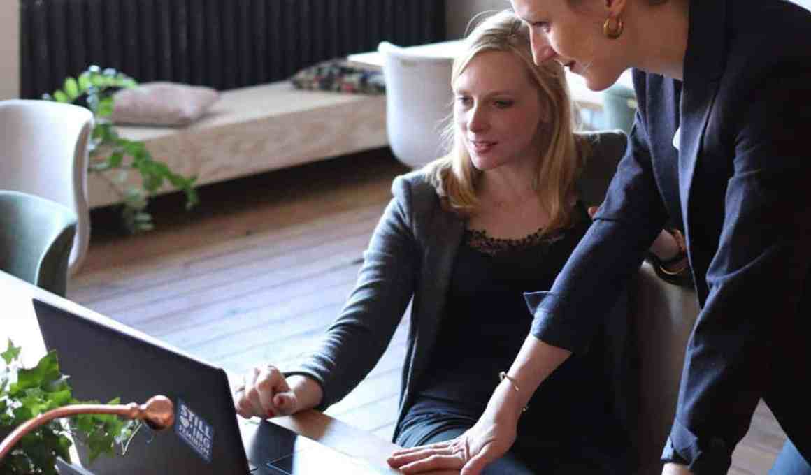 ubits, a b2b platform looking to help employees learn the skills that may save their jobs