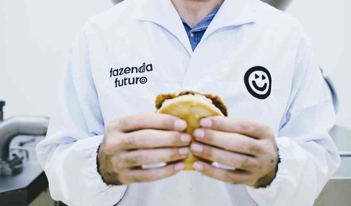 foodtech fazenda futuro sends vegan meatballs to restaurants, grupo trigo pledges us$74,000
