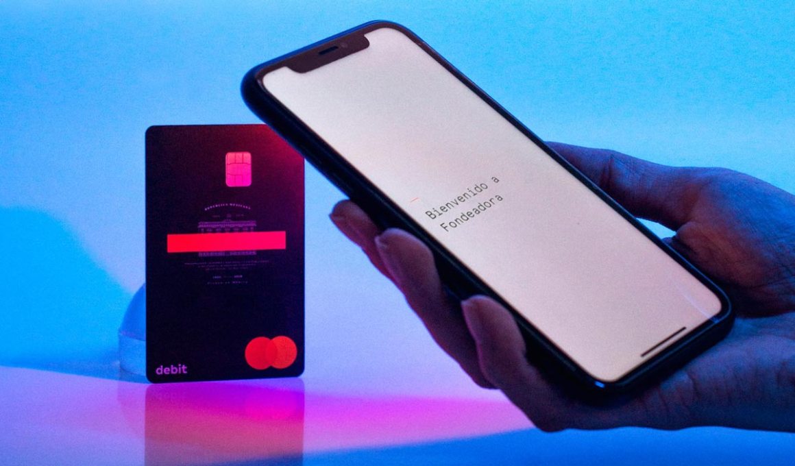 Fondeadora is a Mexican startup that wants to transform banking.