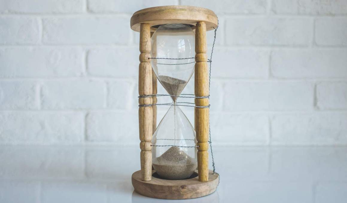 mercado crédito puts 2 million loans on hold—but there is a catch