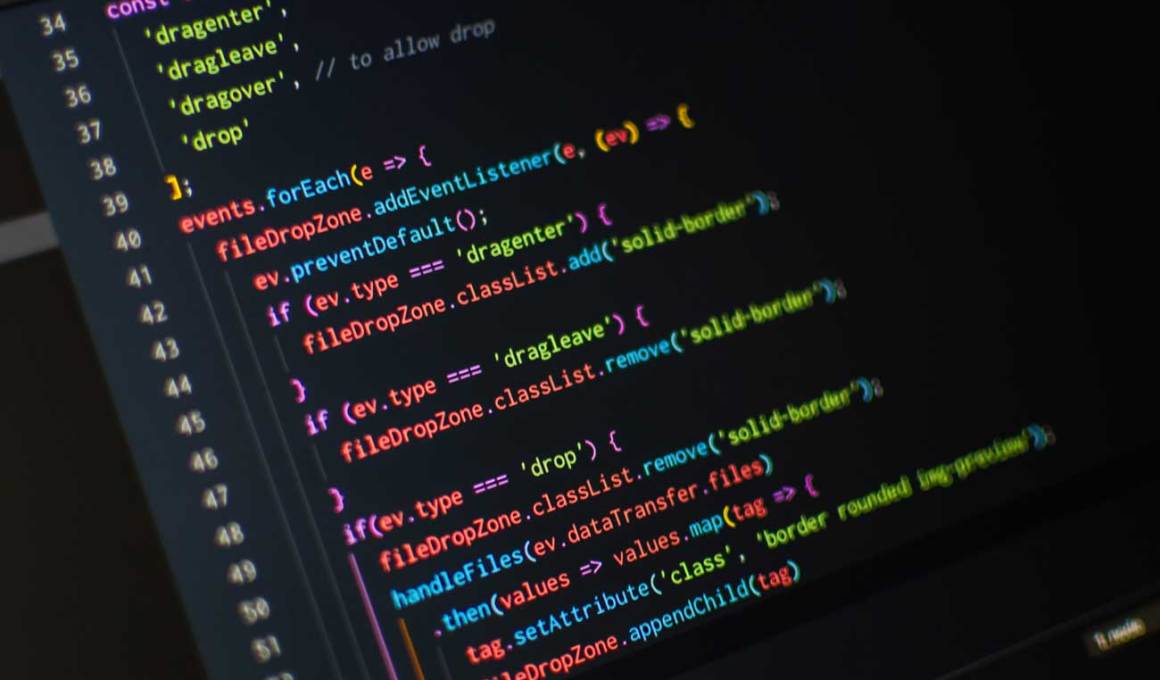 la edtech peruana laboratoria e ibm capacitarán a más de 50,000 mujeres en ti