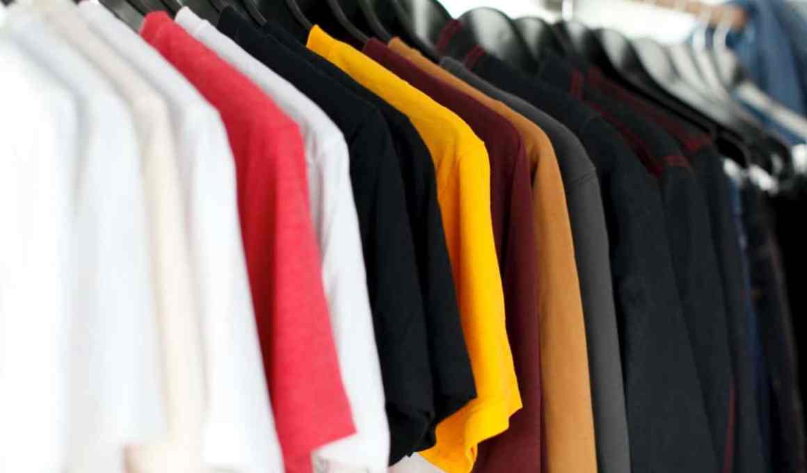 gotrendier merges with chicfy to scale thrift clothing industry in latam