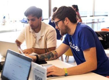 Uruguayan Startup Viaxlab Leverages Technology For Group Travel, Expands To Europe